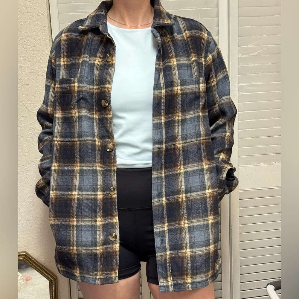 Old Navy Blue and Tan Plaid Shirt Jacket